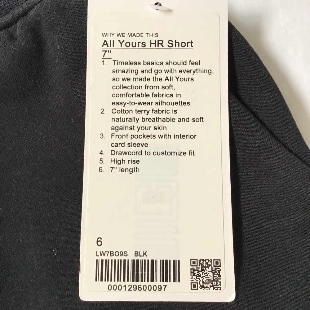 LuLuLemon sz 6 All Yours High Rise Short in Black NWT - Picture 2 of 5